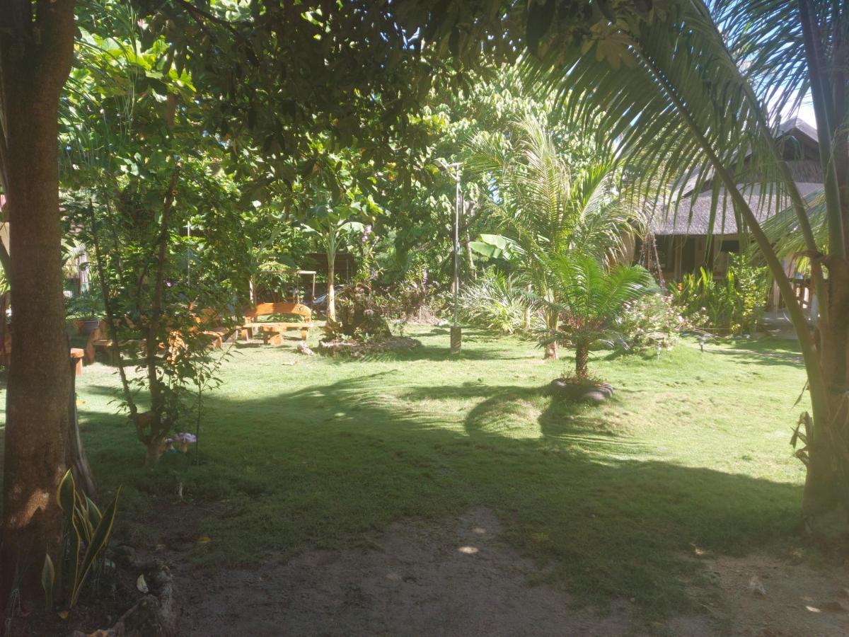 Gardenview Homestay Siargao General Luna  Buitenkant foto